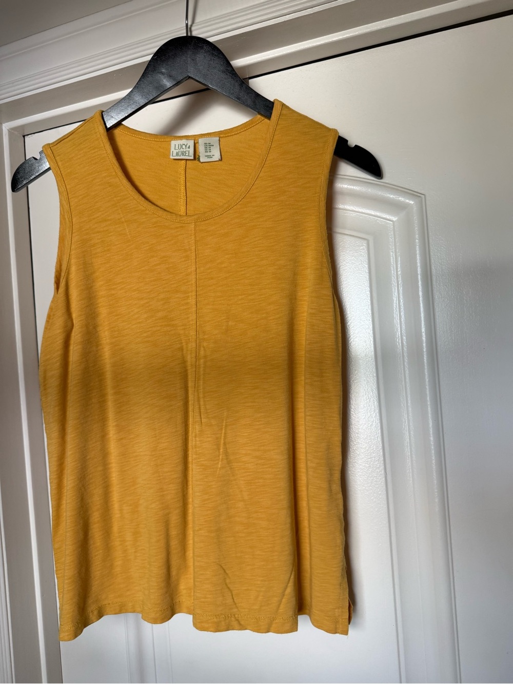 Lucy & Laurel Mustard Yellow Scoop Neck Sleeveless Tank